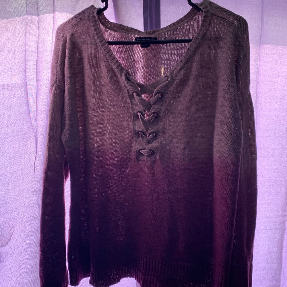 American Eagle Sweater